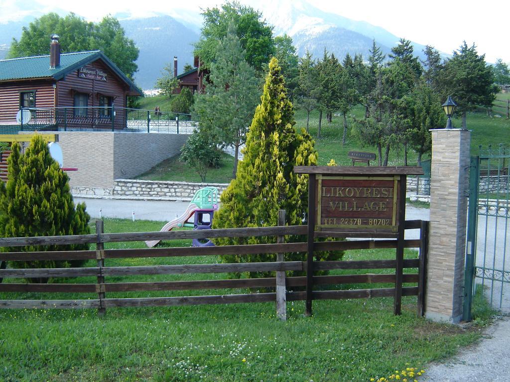 Chalet Likouresi Village Karpenisi Exterior photo
