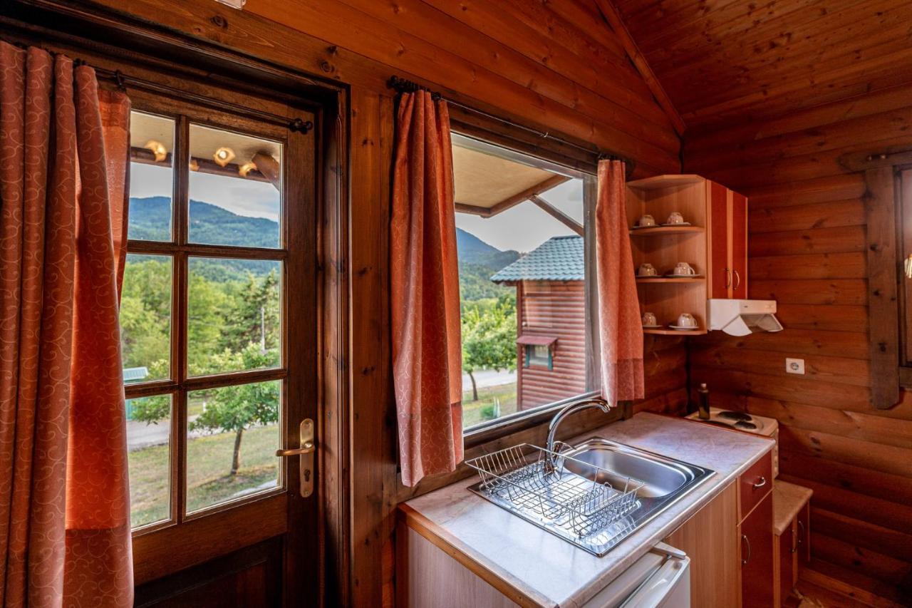 Chalet Likouresi Village Karpenisi Exterior photo